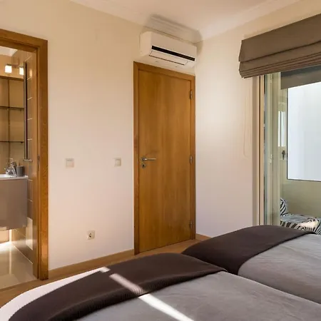 Cantinho By Intiholidays 度假居