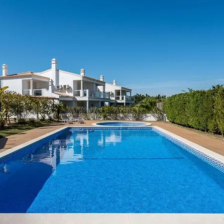 Ferienhaus Cantinho By Intiholidays